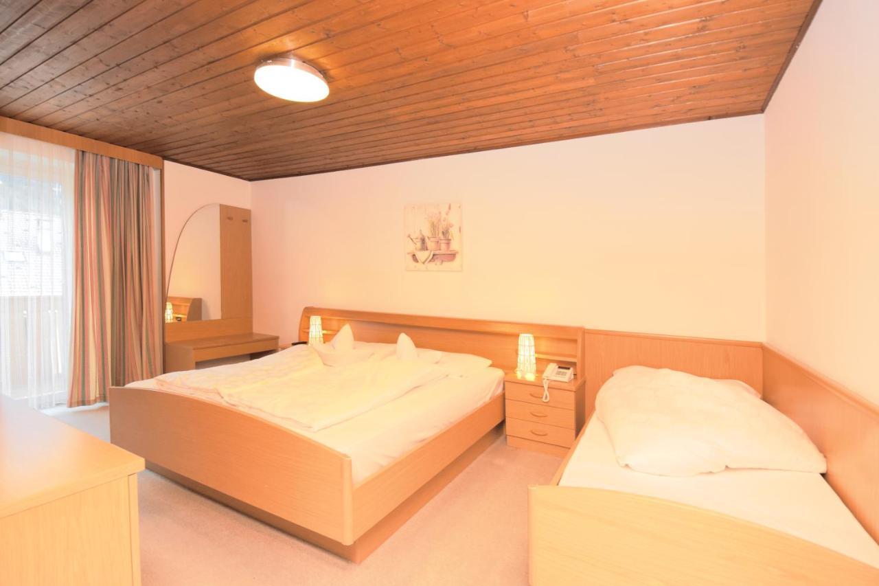 Hotel Chalet Olympia مونغيلفو المظهر الخارجي الصورة