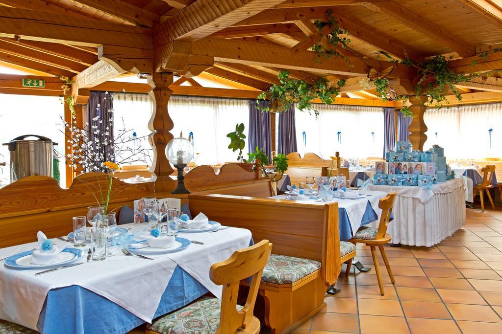 Hotel Chalet Olympia مونغيلفو المظهر الخارجي الصورة