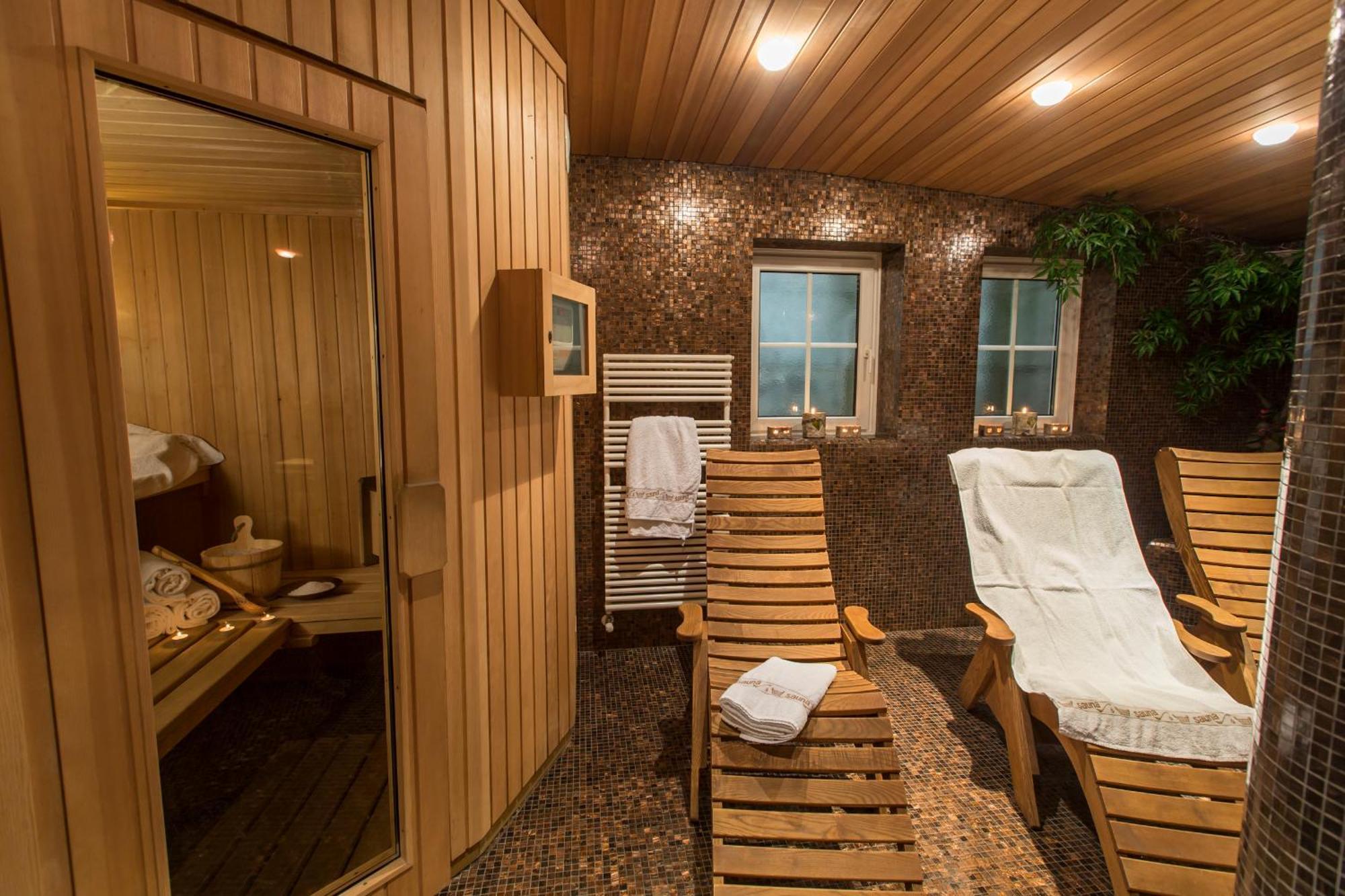 Hotel Chalet Olympia مونغيلفو المظهر الخارجي الصورة
