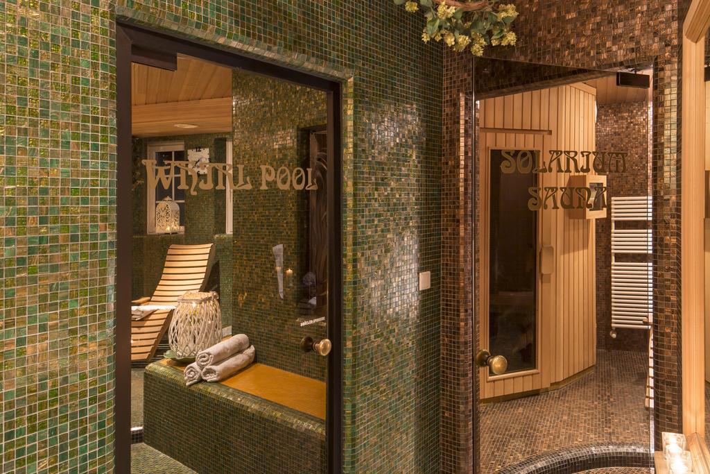 Hotel Chalet Olympia مونغيلفو المظهر الخارجي الصورة